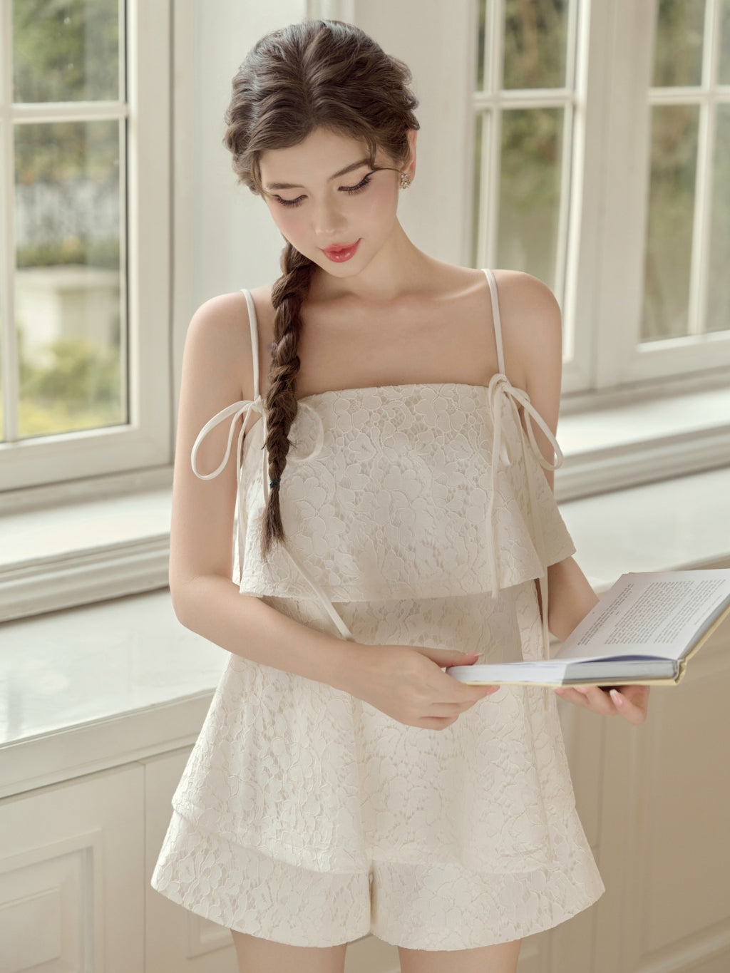 Serabyqh Minji Top