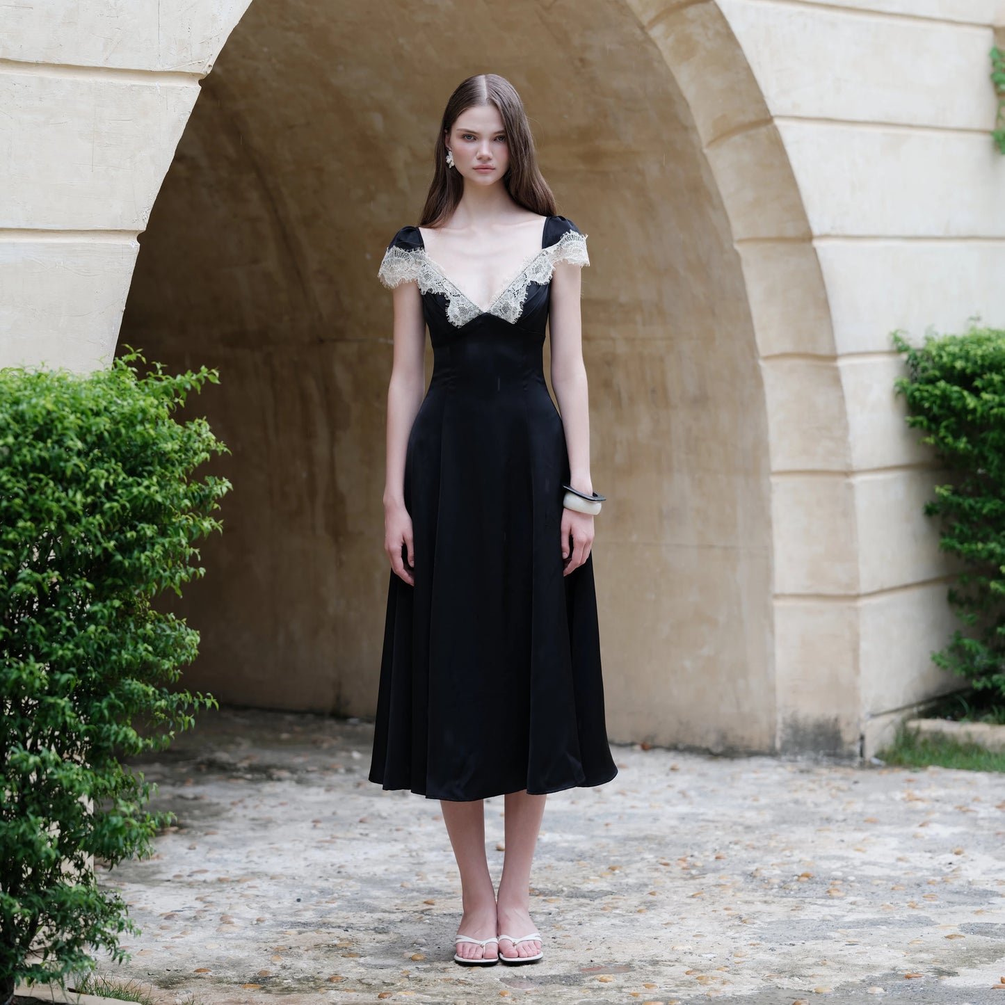 Trioji Mirella Midi Dress