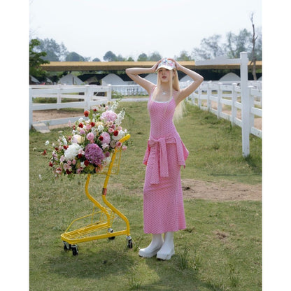The Swan Molly Set