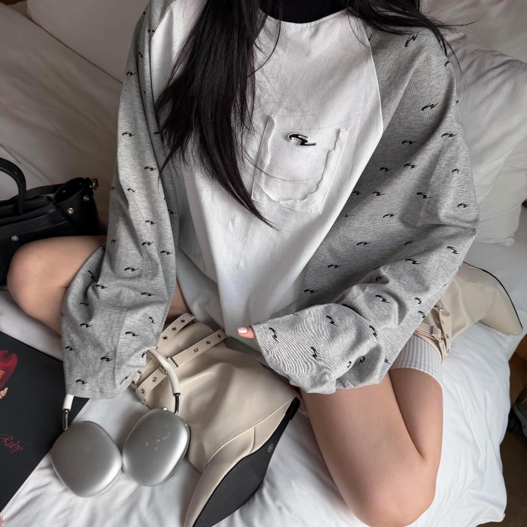 Whose Mono Whisper Longsleeve