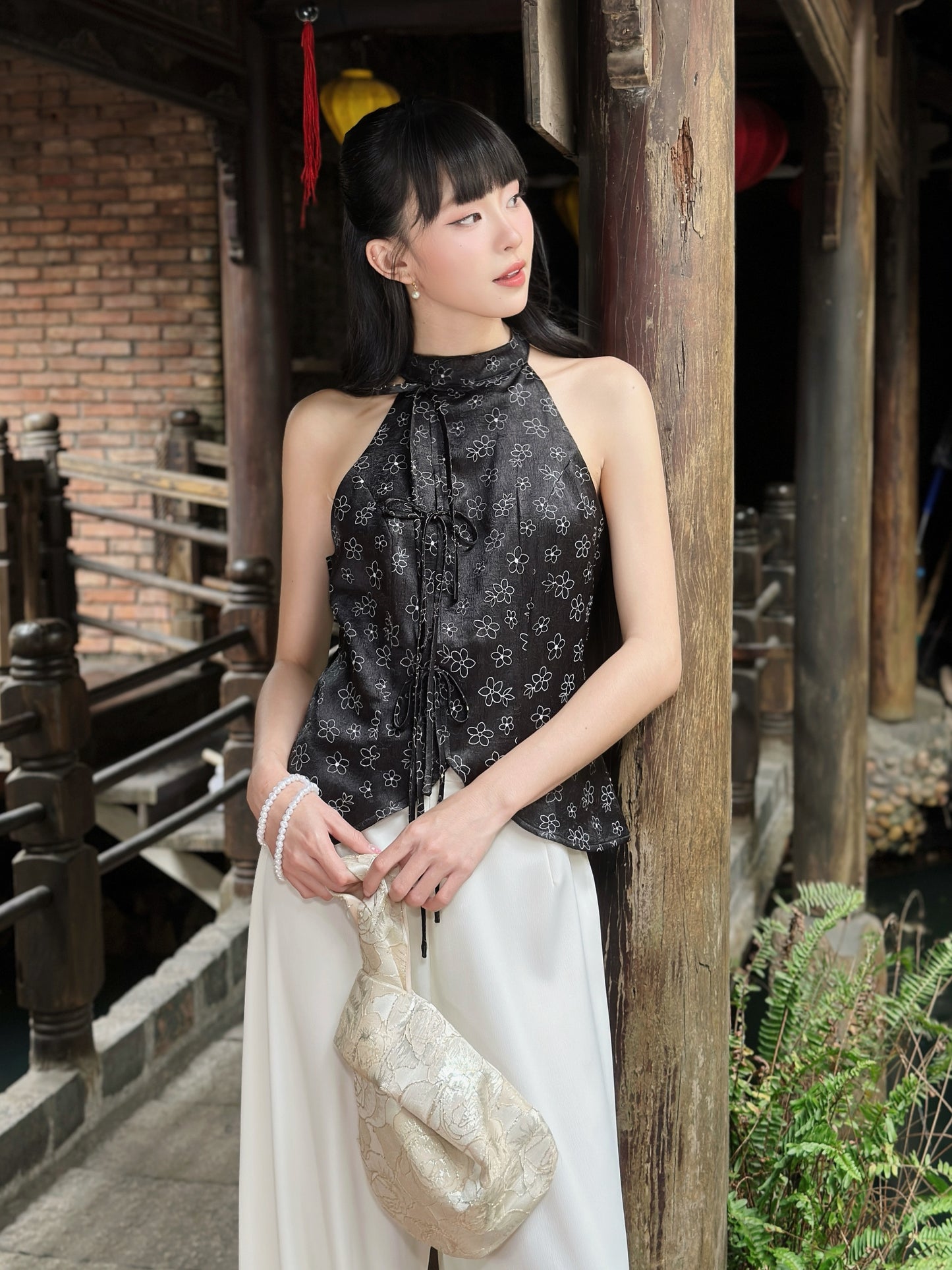Mieufashionista Halter Top My Anh