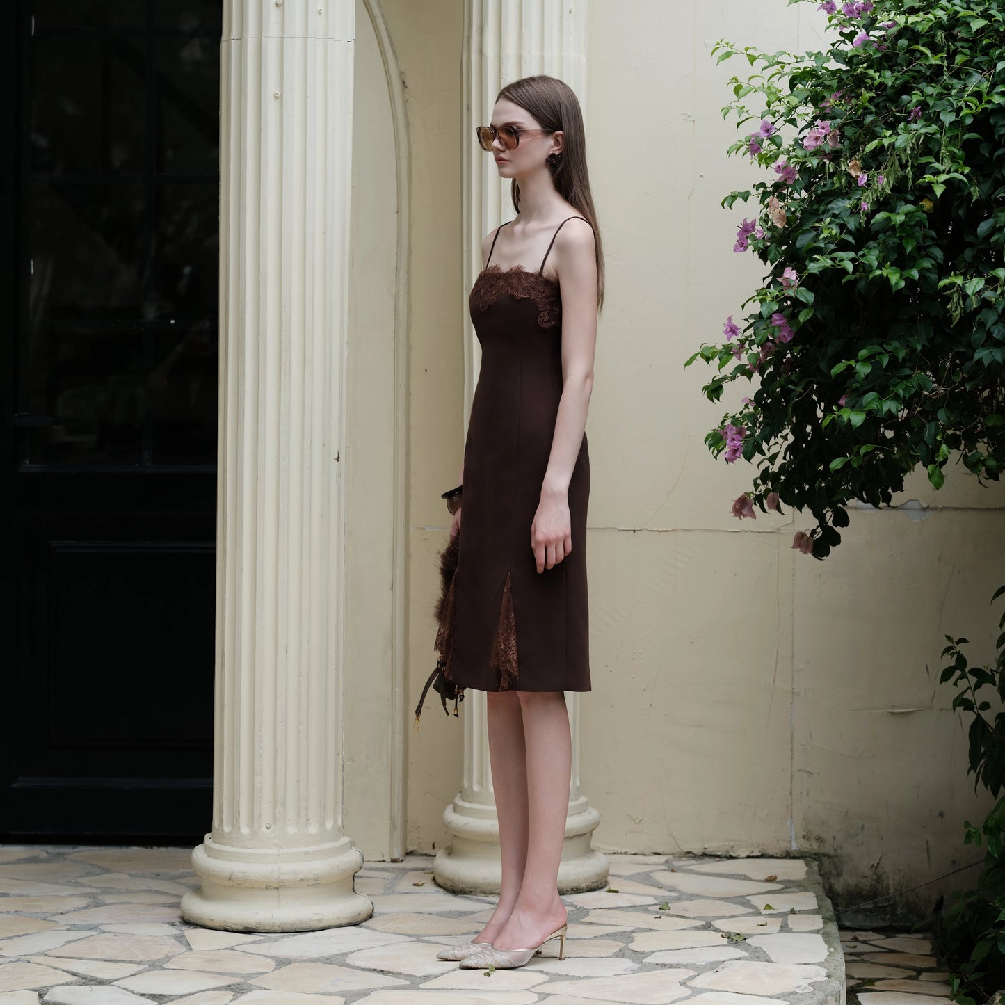 Trioji Niavai Midi Dress