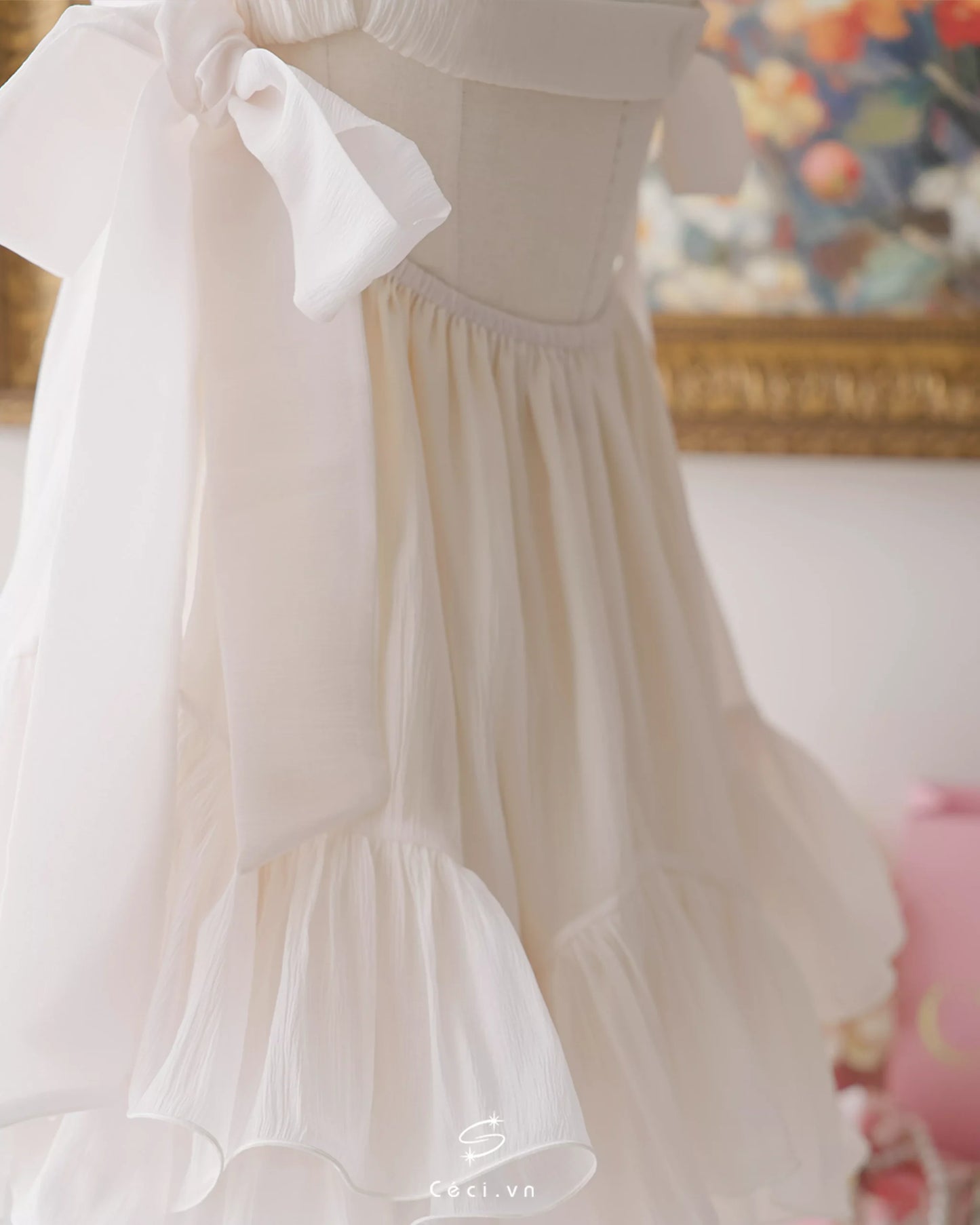 Ceci Phoebe Dress - Pearl Veil