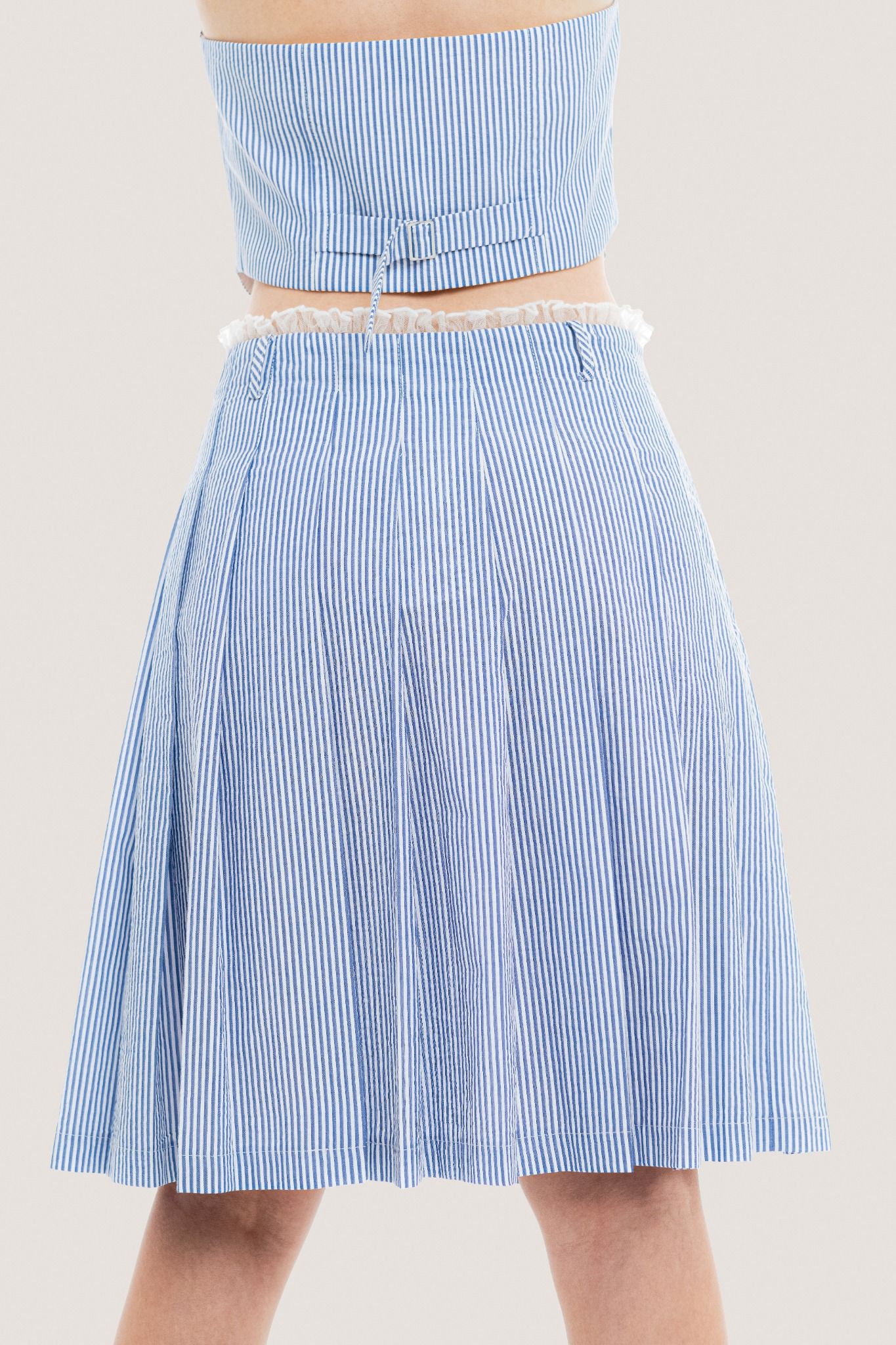 Libe Pinstriped Pleated Seersucker Mini Skirt (Pre-order)