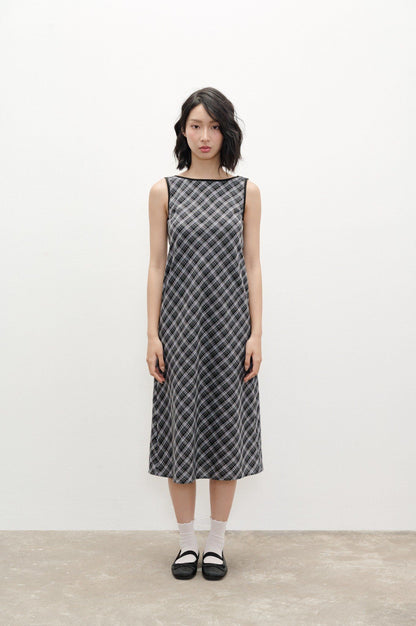 Libe Plaid Open Back Midi Dress (Pre-order)