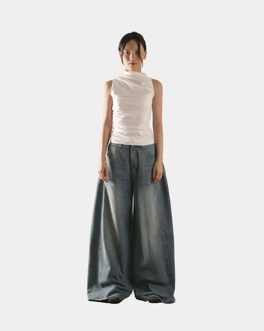 Hypnotism Pleated Wide Jeans
