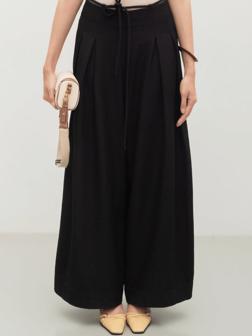 Odode Pleated Pants