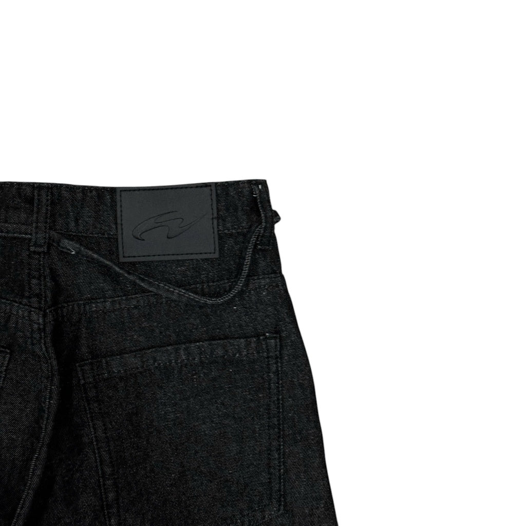 WHOSE Raw Black Loose Pleat Jeans