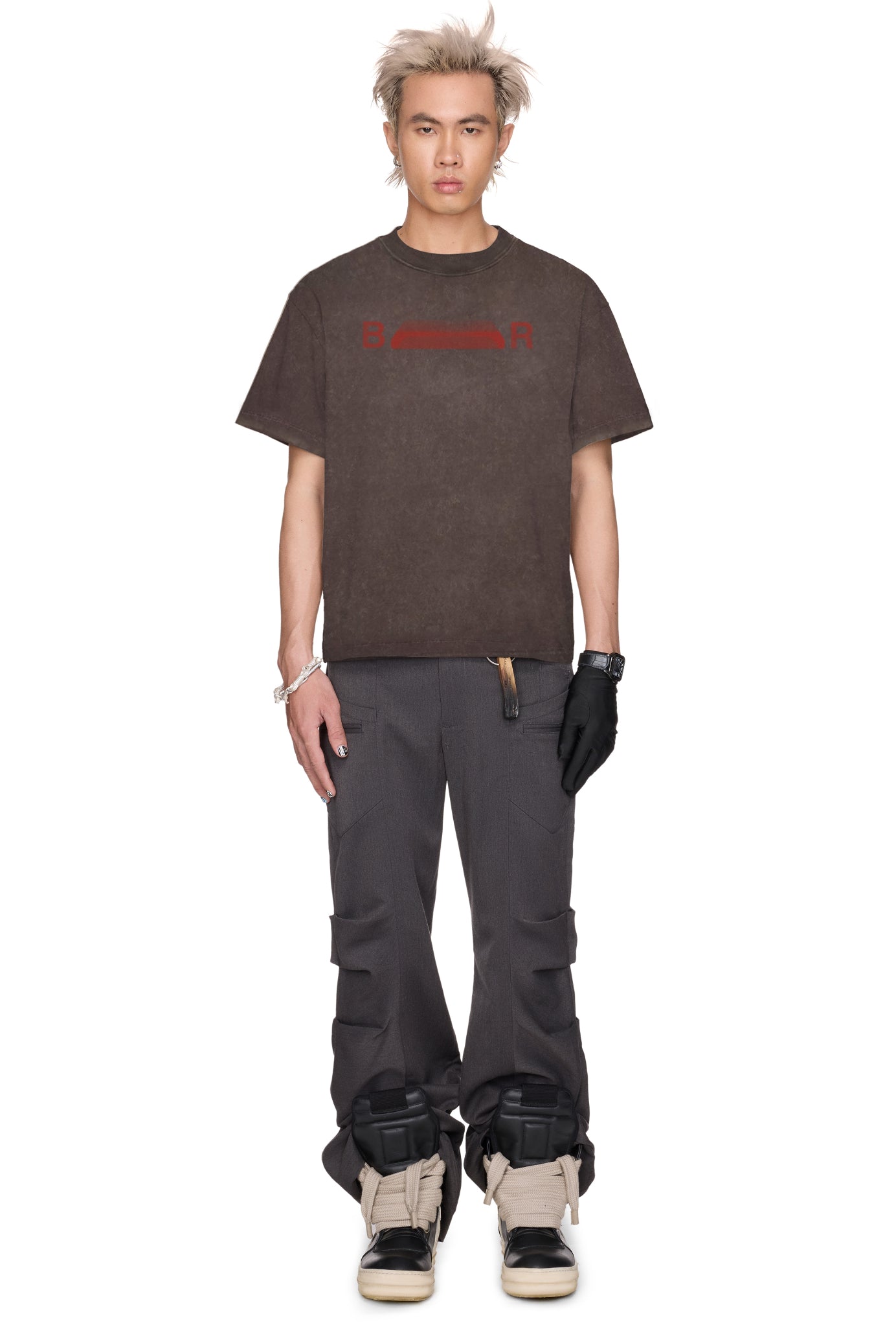 The Beuter Red Muted Logo Mocha Washed Boxy T-Shirt