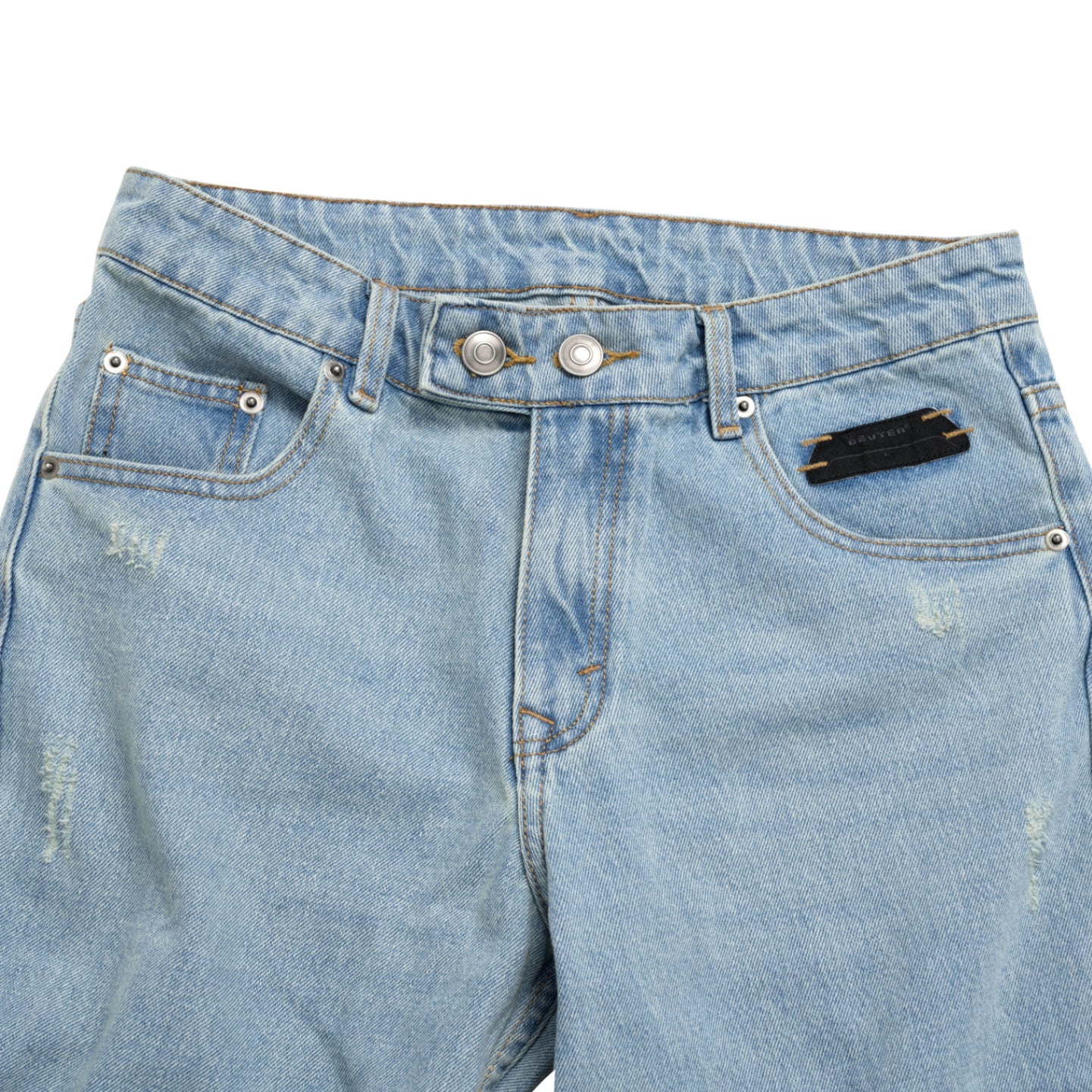 The Beuter Ss25 Flare Distressed Blue Jeans
