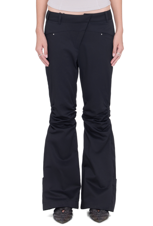 The Beuter Ss25 Wmns Black Flare Trouser