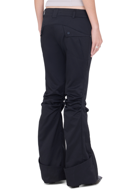 The Beuter Ss25 Wmns Black Flare Trouser