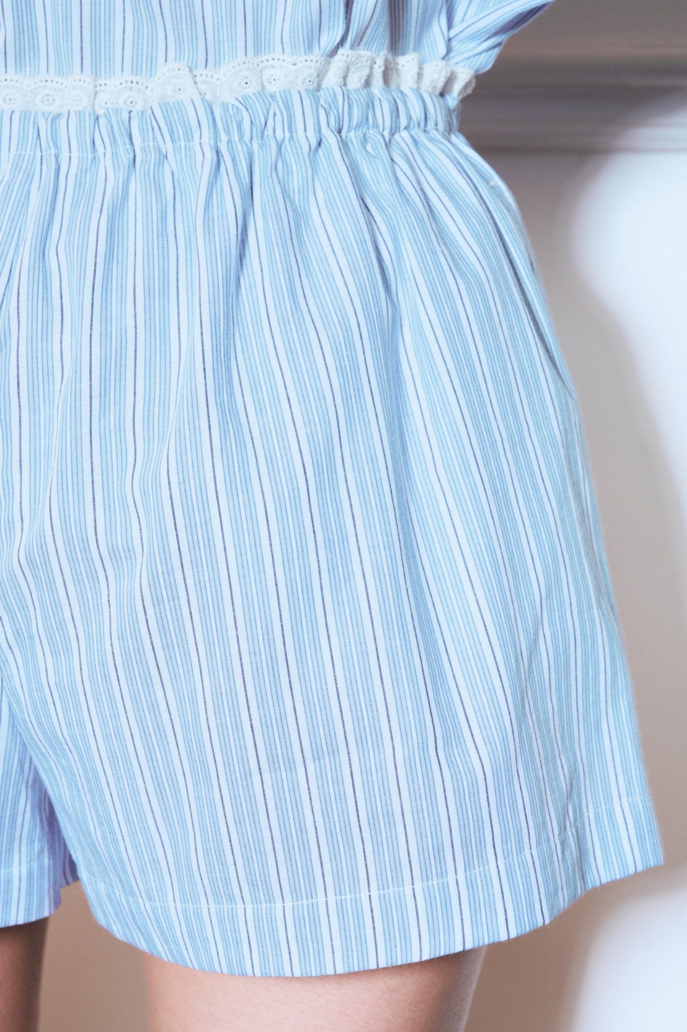 Libe Striped Elastic Shorts (Pre-order)