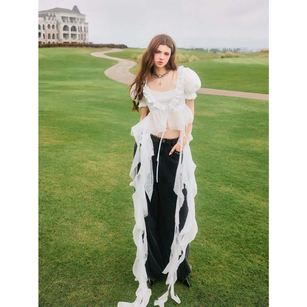 The Swan Sunbee Top