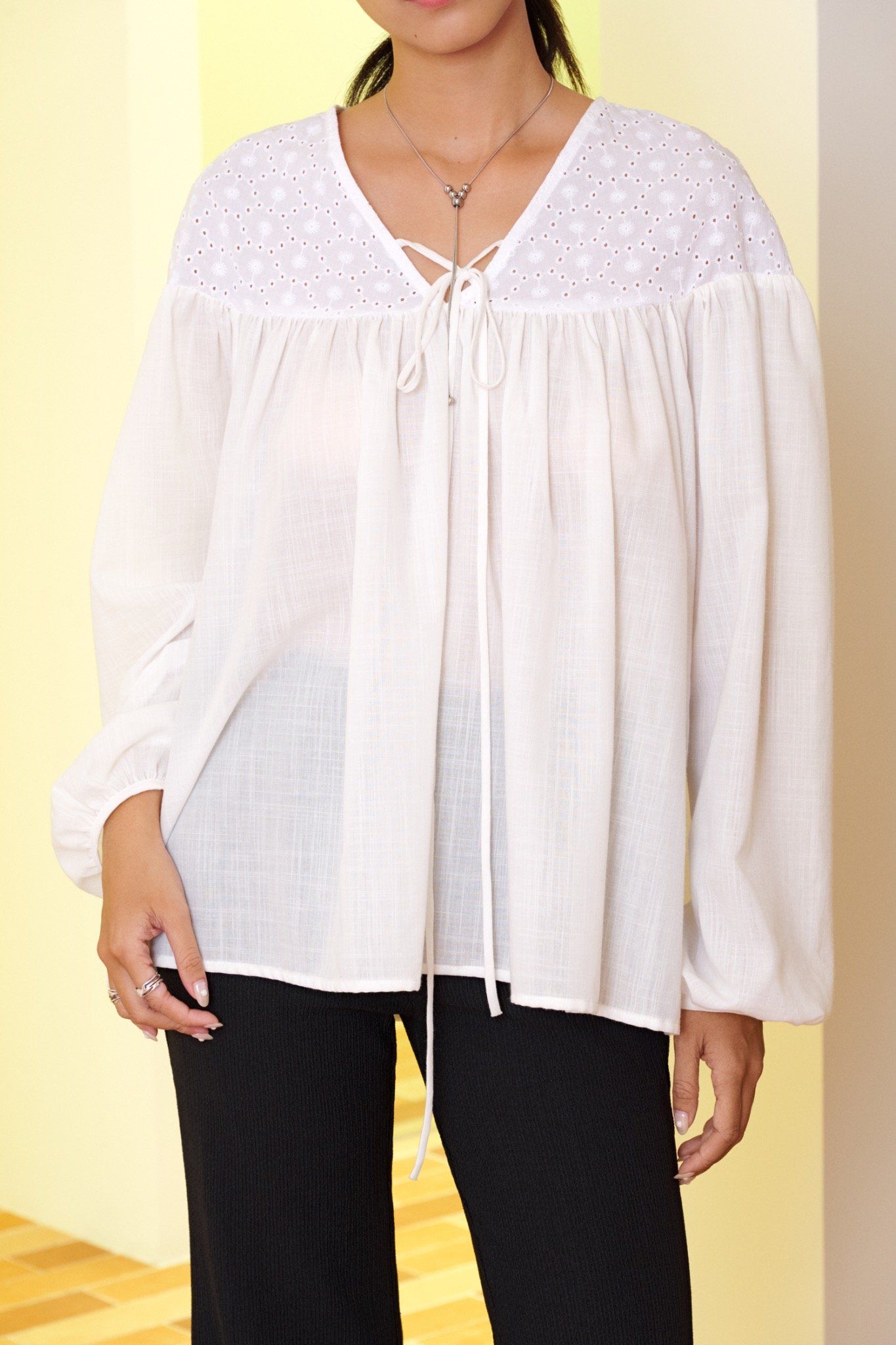 Libe V-Neck Ruched Top (Pre-order)