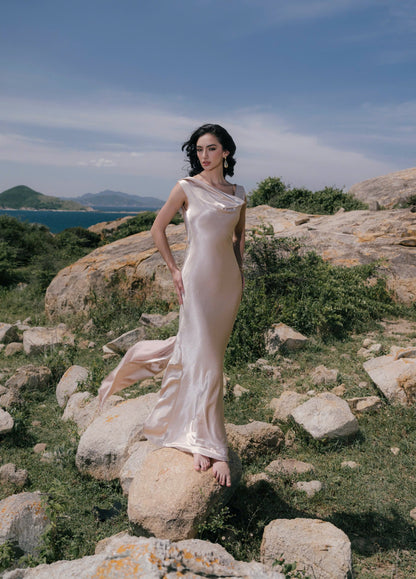 Kisserine Vionna Dress (Pre-order)