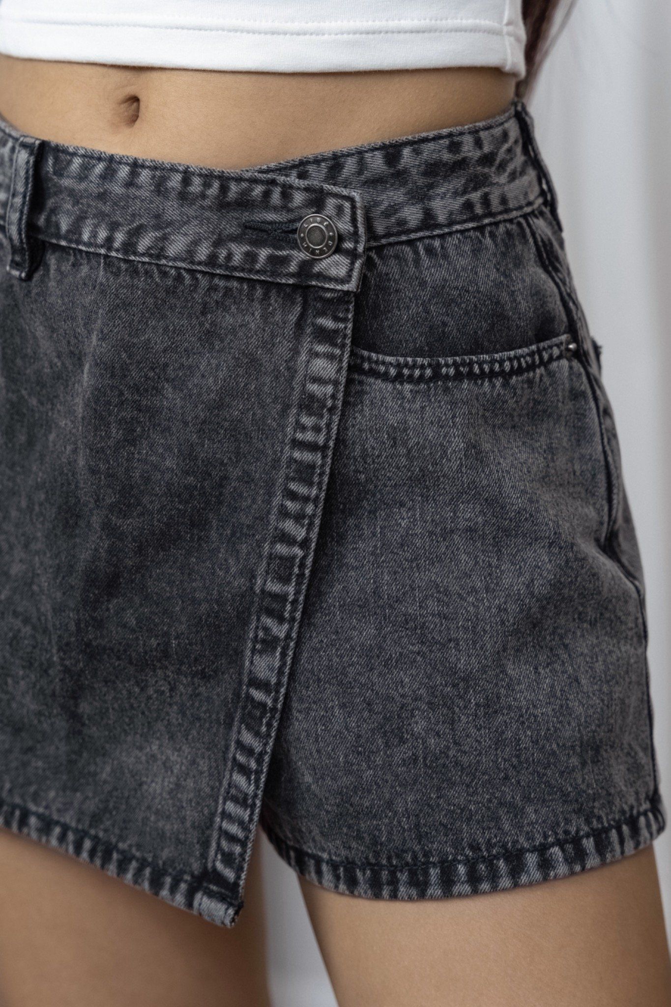 Libe Washed Denim Skort (Pre-order)