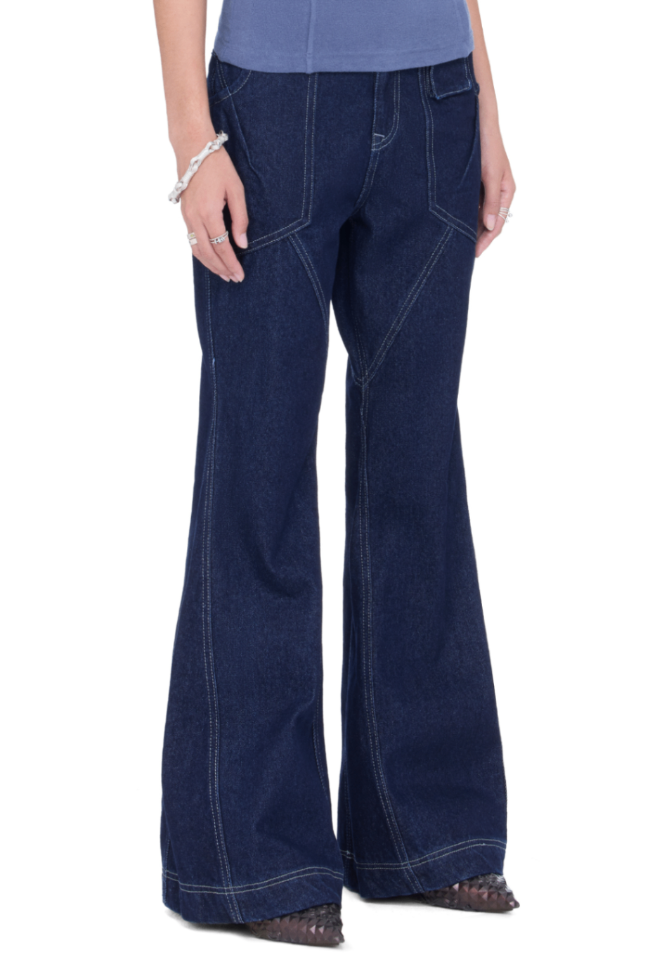 The Beuter Wmns Navy Wide Flare Raw Denim Jeans