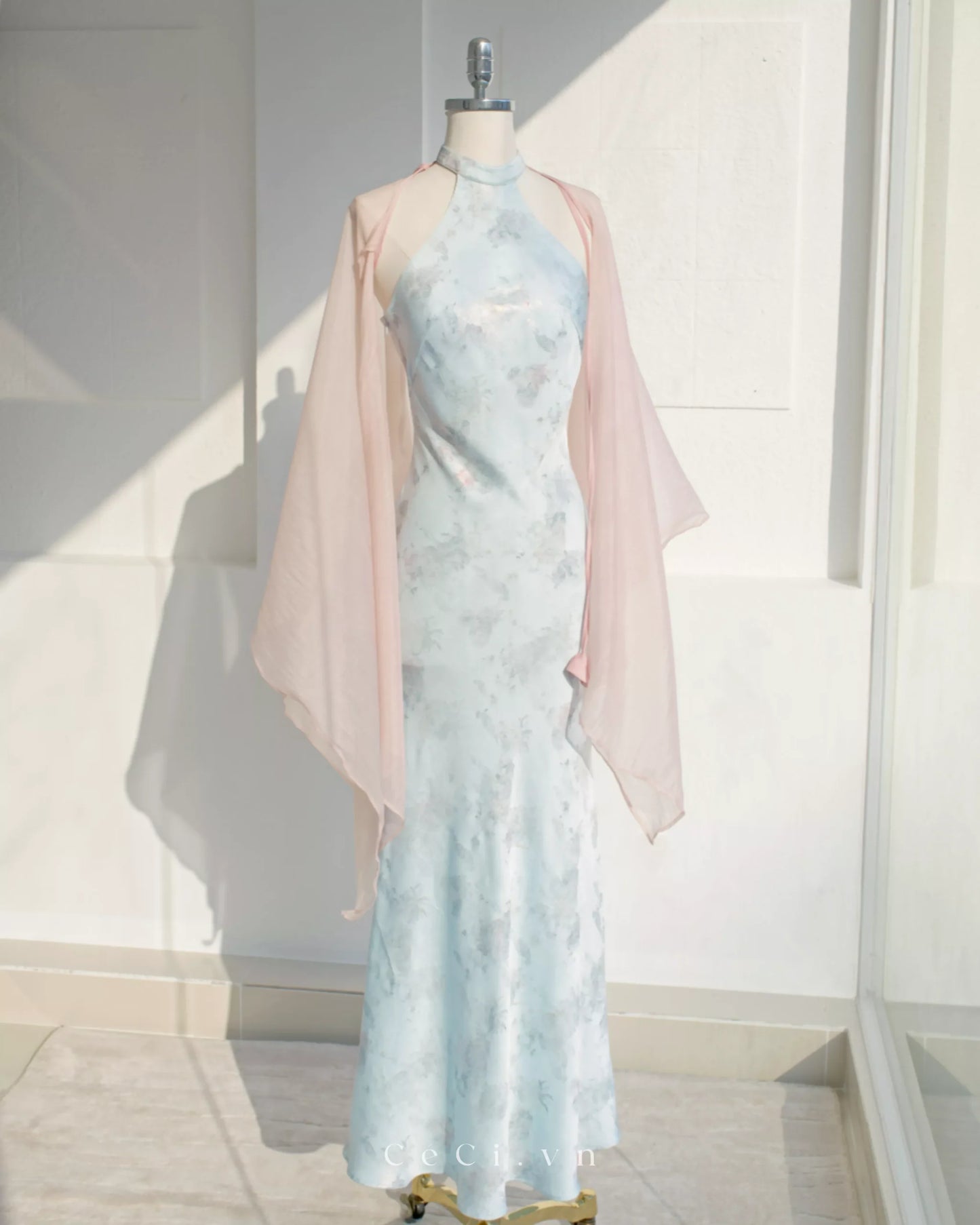Ceci Dien An - Blue
