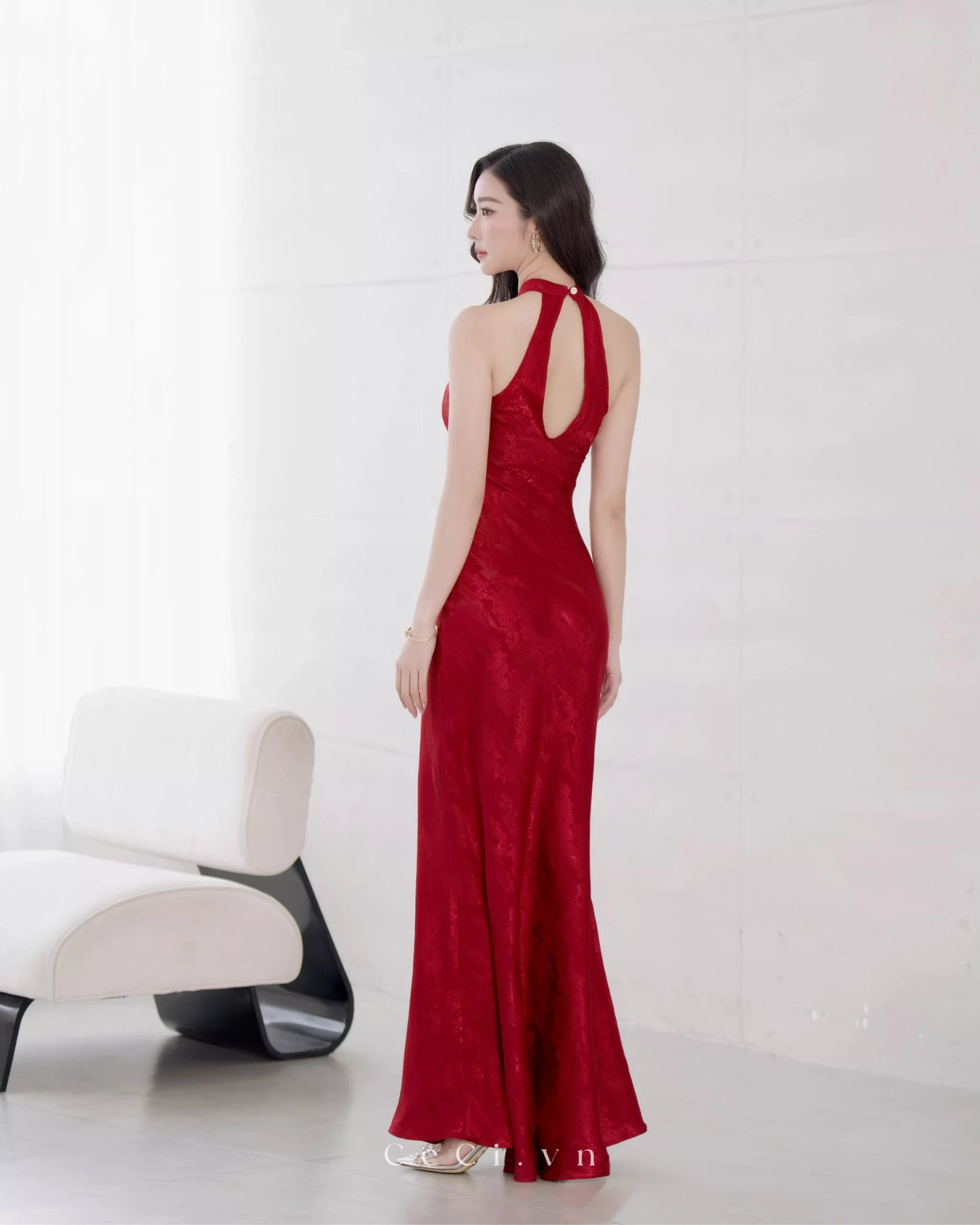 Ceci Dien An - Burgundy Red