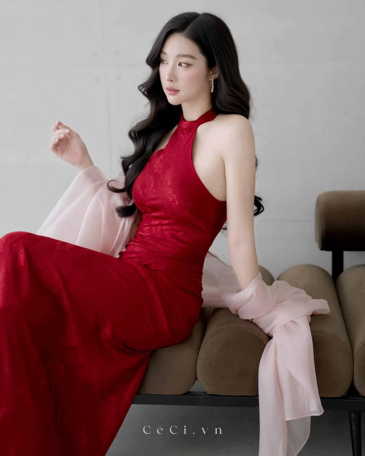 Ceci Dien An - Burgundy Red