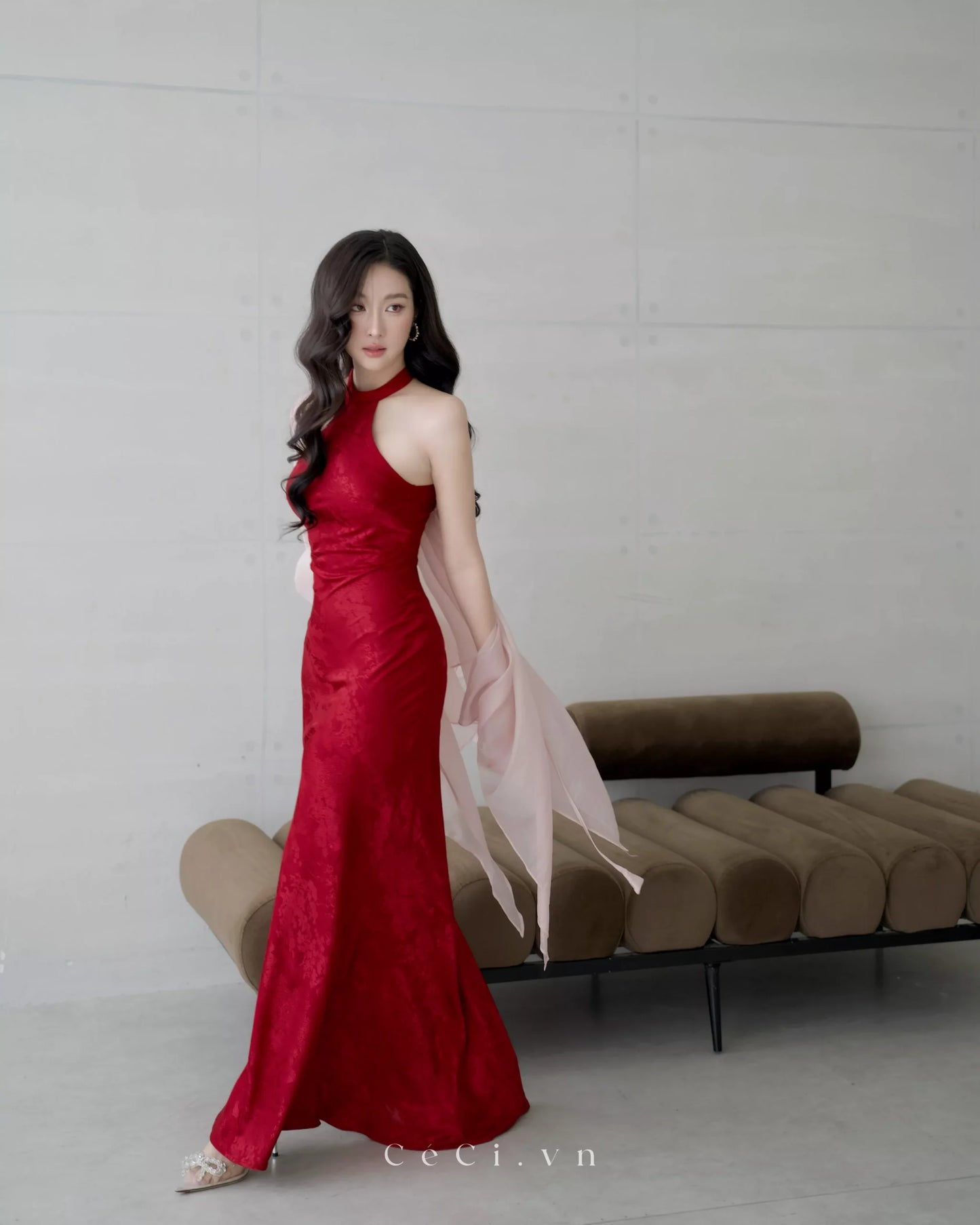 Ceci Dien An - Burgundy Red