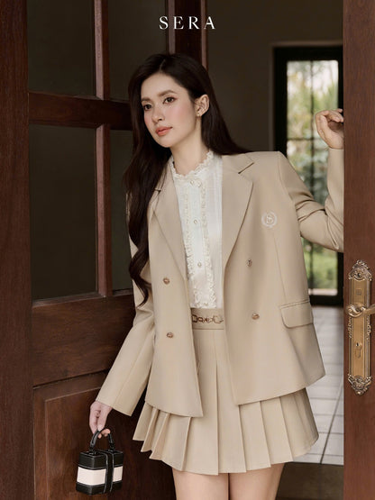 Serabyqh Embroidered Blazer