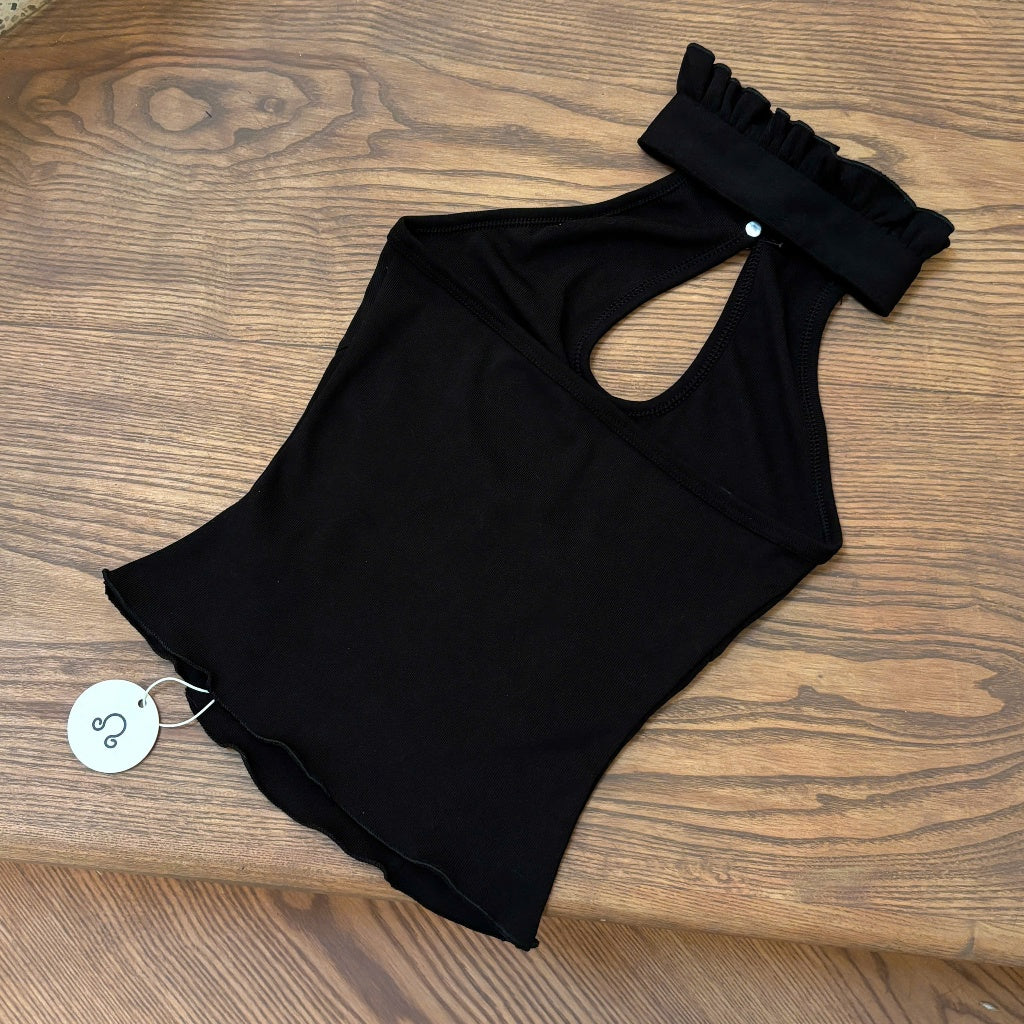 Nhabachtuot High Neck Top