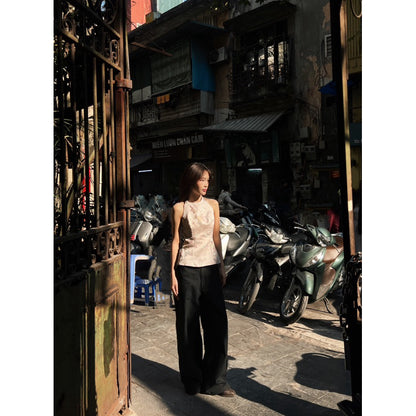 1member Minh Chau Top