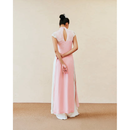 Feiin Nha Ao Dai