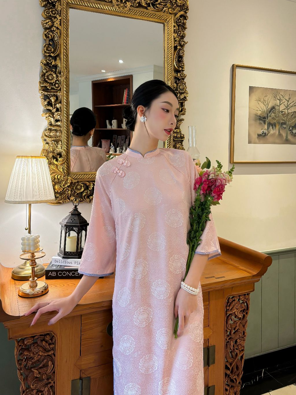Mieufashionista Modern Ao Dai Nha Uyen