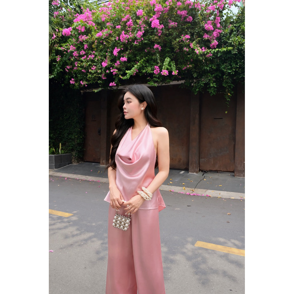 La Boutique Cowl Halter Silk Set