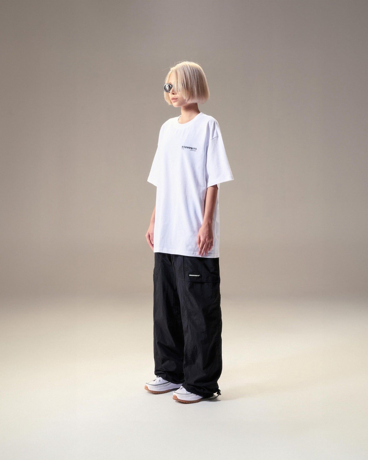 Bad Habits S-Urbanwanderers Tee - White