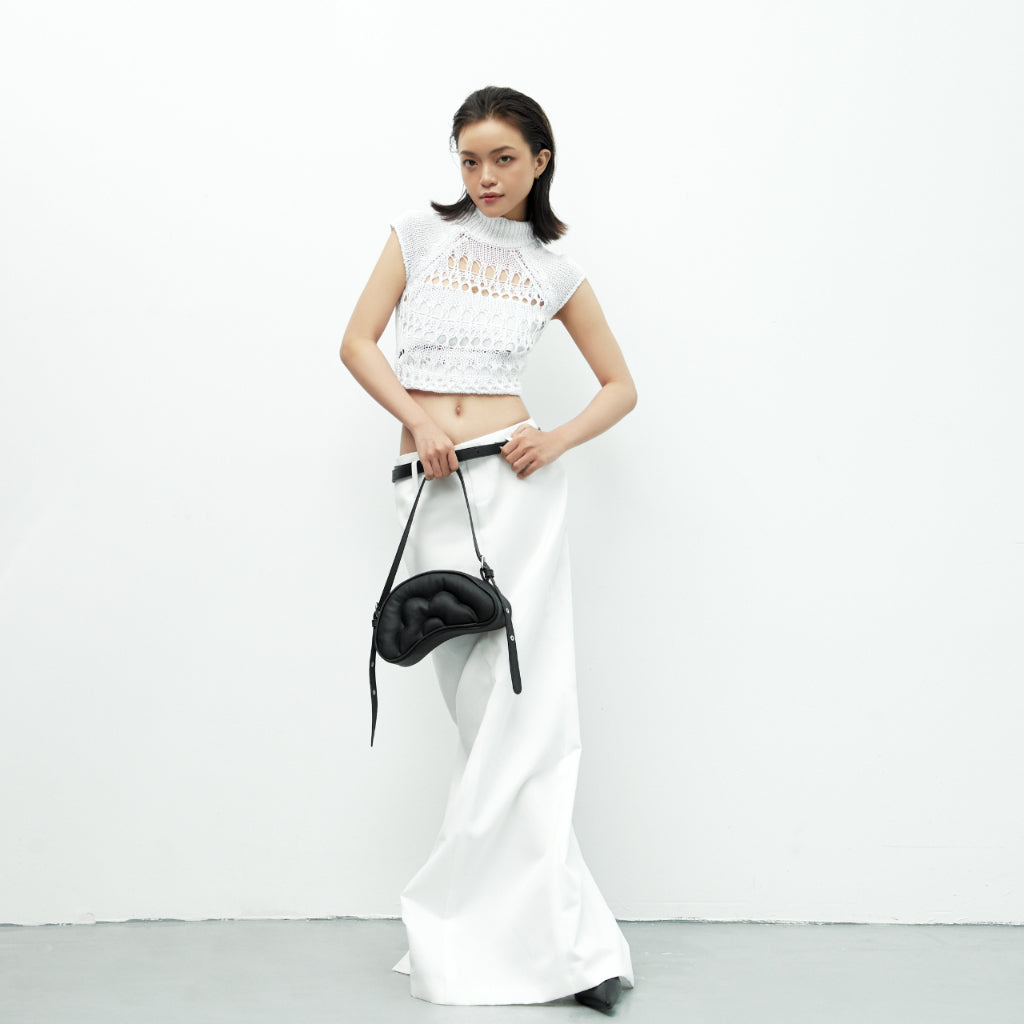 Ther Gab Hat Dau Bag In Black (Pre-order)