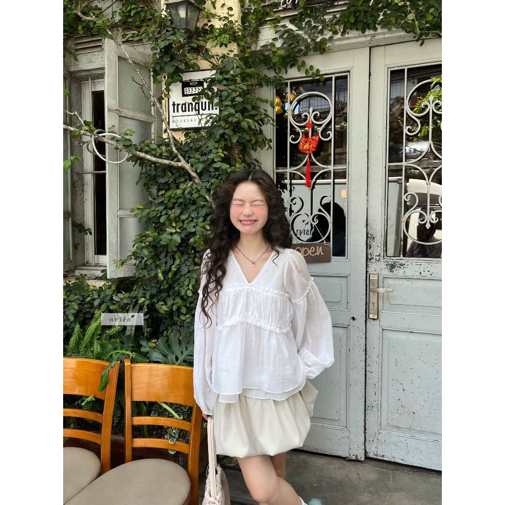 Nhien Vintage Flowy Blouse Top (Pre-order)