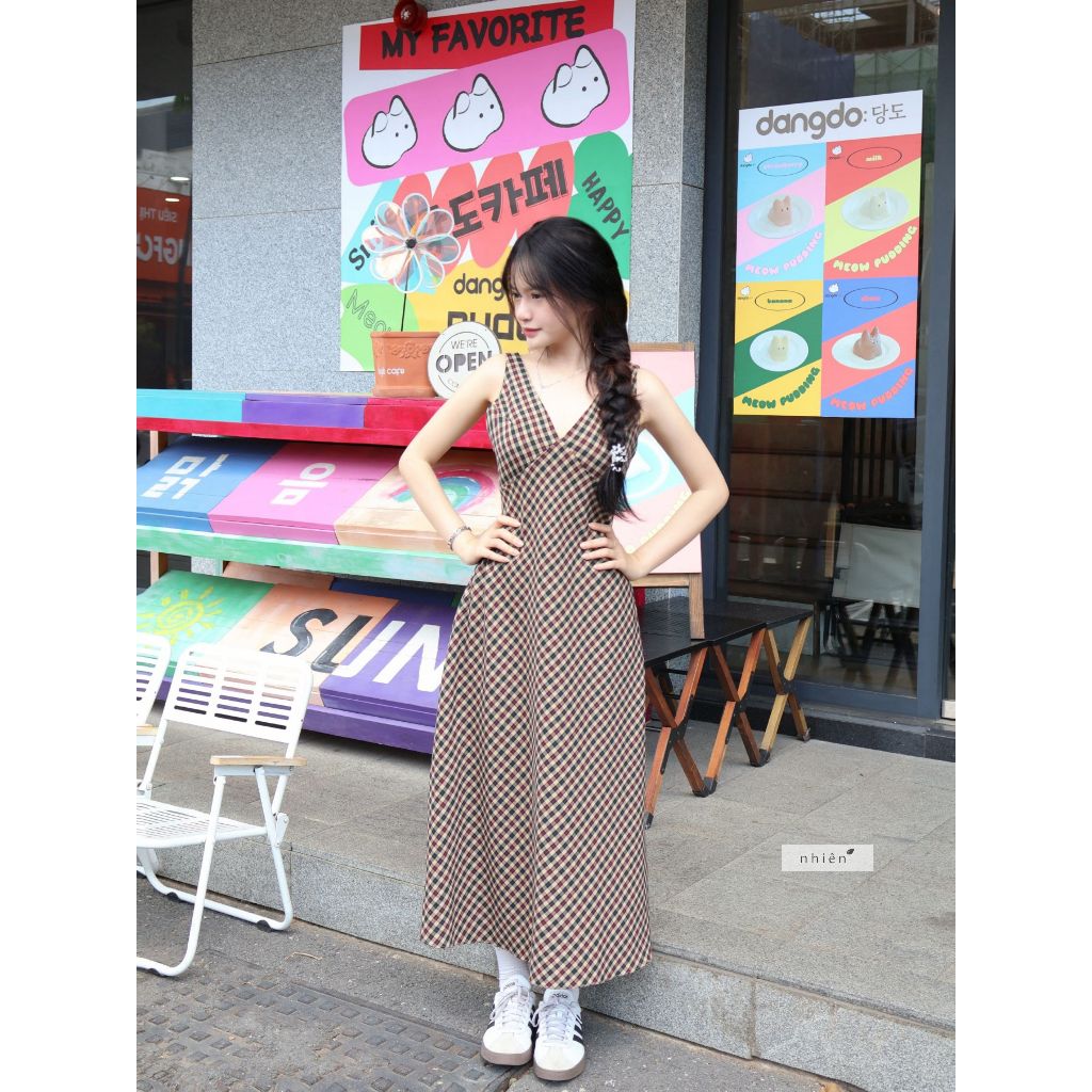 Nhiên Vintage Maxi Dress