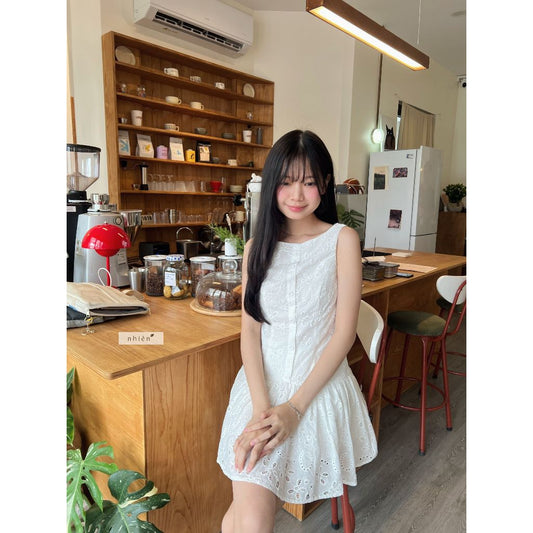 Nhien Vintage Whispering Dress (Pre-order)