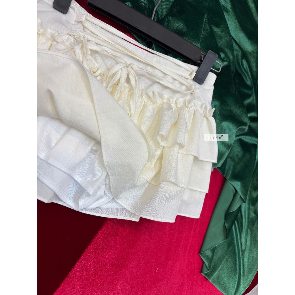 Nhien Vintage Caitlyn Skirt (Pre-order)