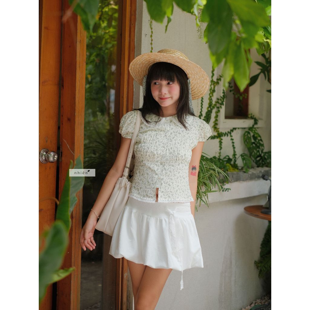Nhien Vintage Daisy Top (Pre-order)