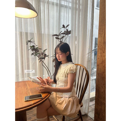 Nhien Vintage Daisy Top (Pre-order)