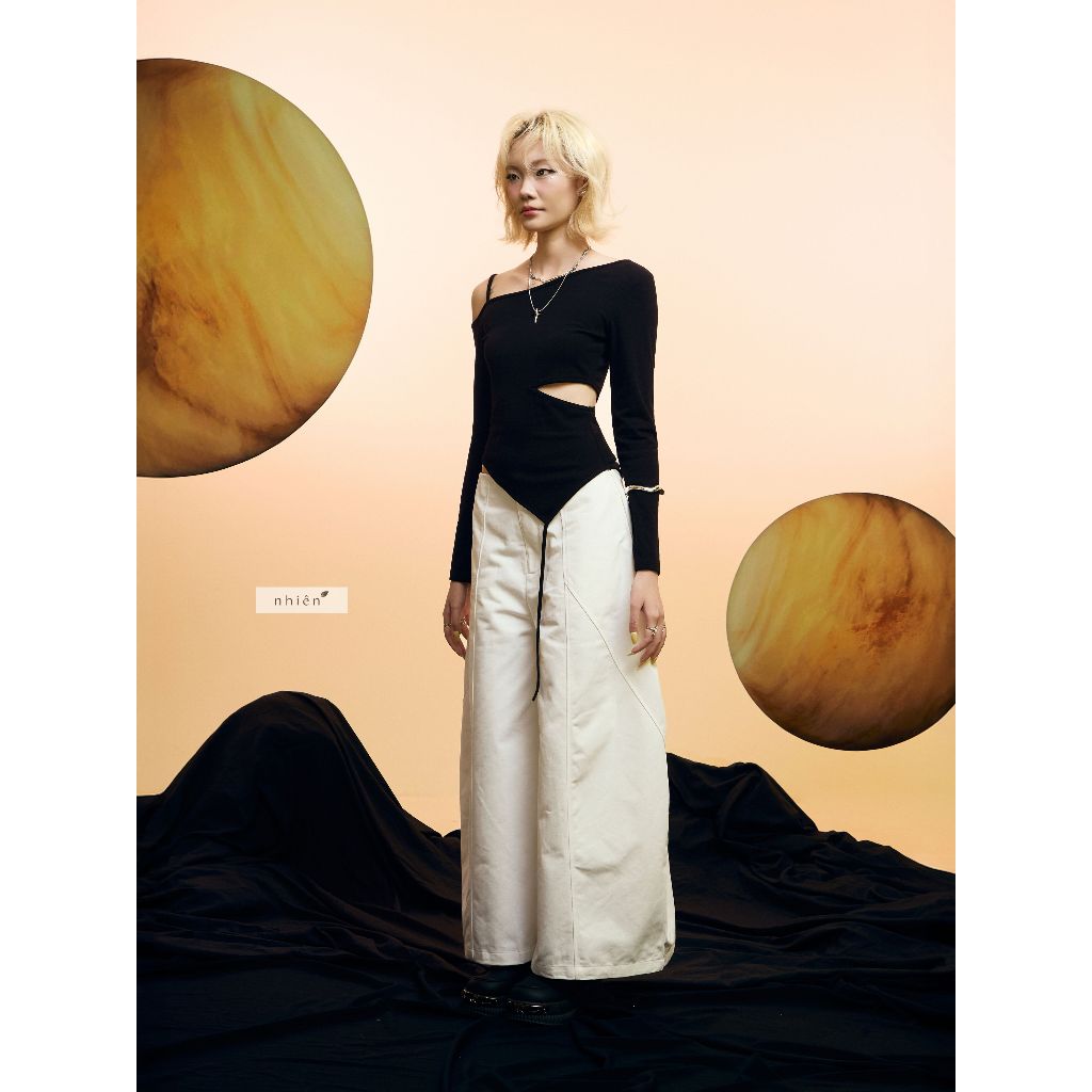 Nhien Vintage Volibear Top (Pre-order)