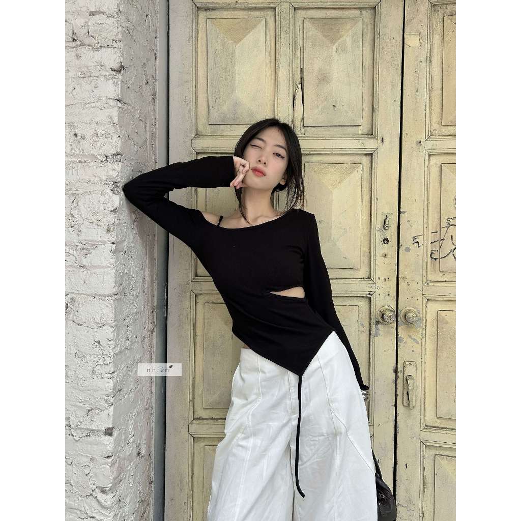 Nhien Vintage Volibear Top (Pre-order)