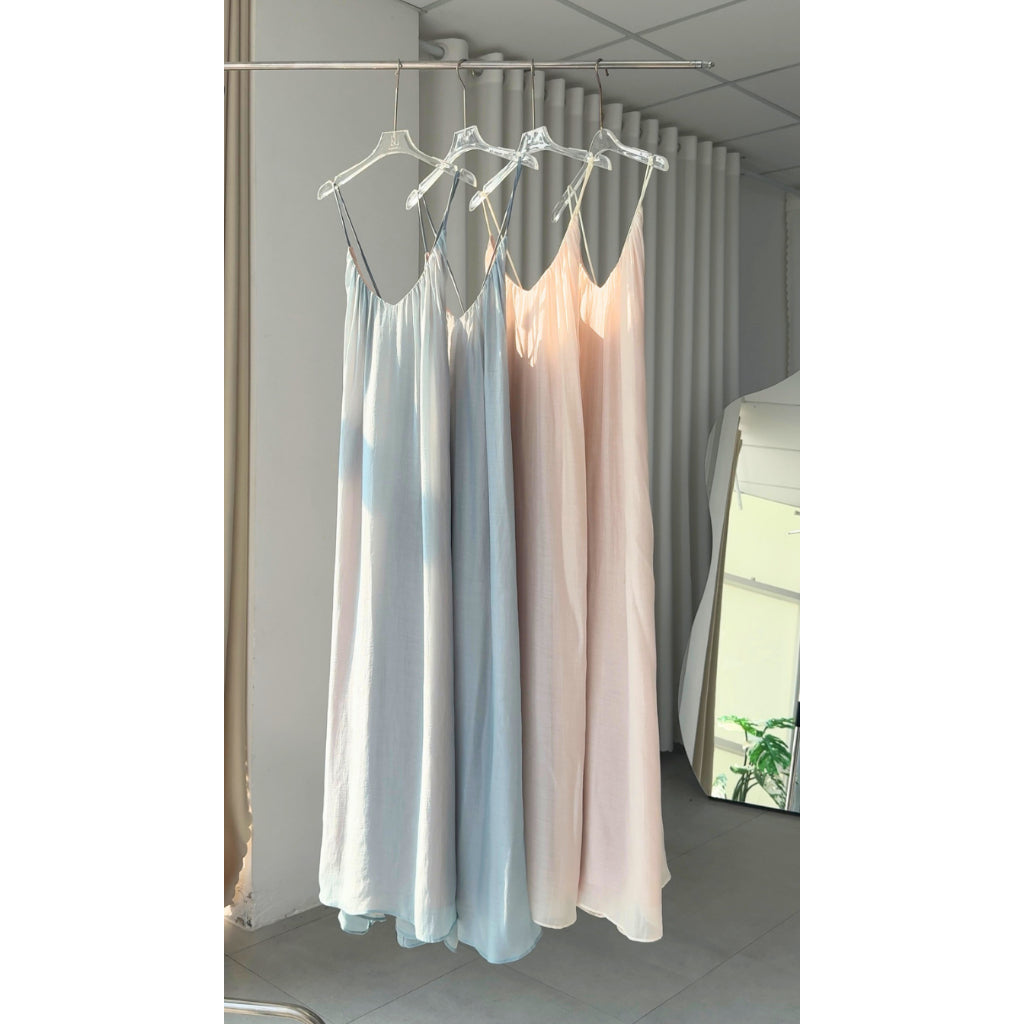 La Boutique V-Neck Textured Maxi Dress
