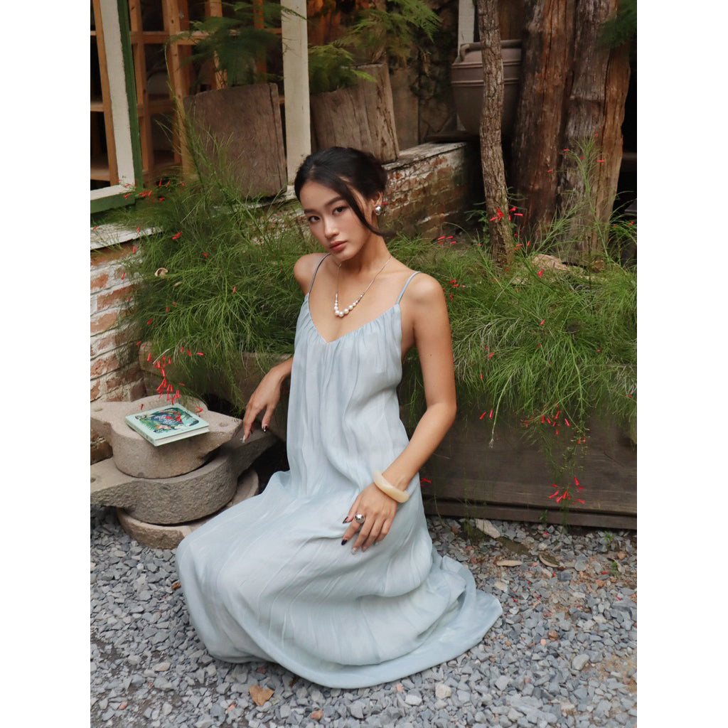 La Boutique V-Neck Textured Maxi Dress