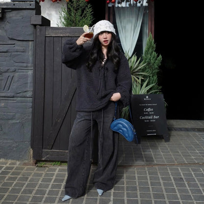 Ther Gab Hat Dau Bag In Blue (Pre-order)