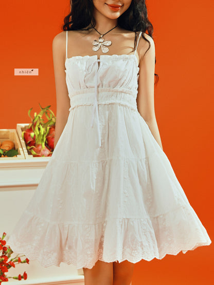 Nhien Vintage Milky Dress (Pre-order)