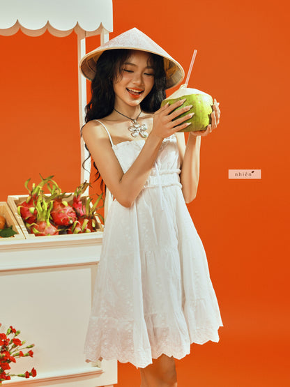 Nhien Vintage Milky Dress (Pre-order)