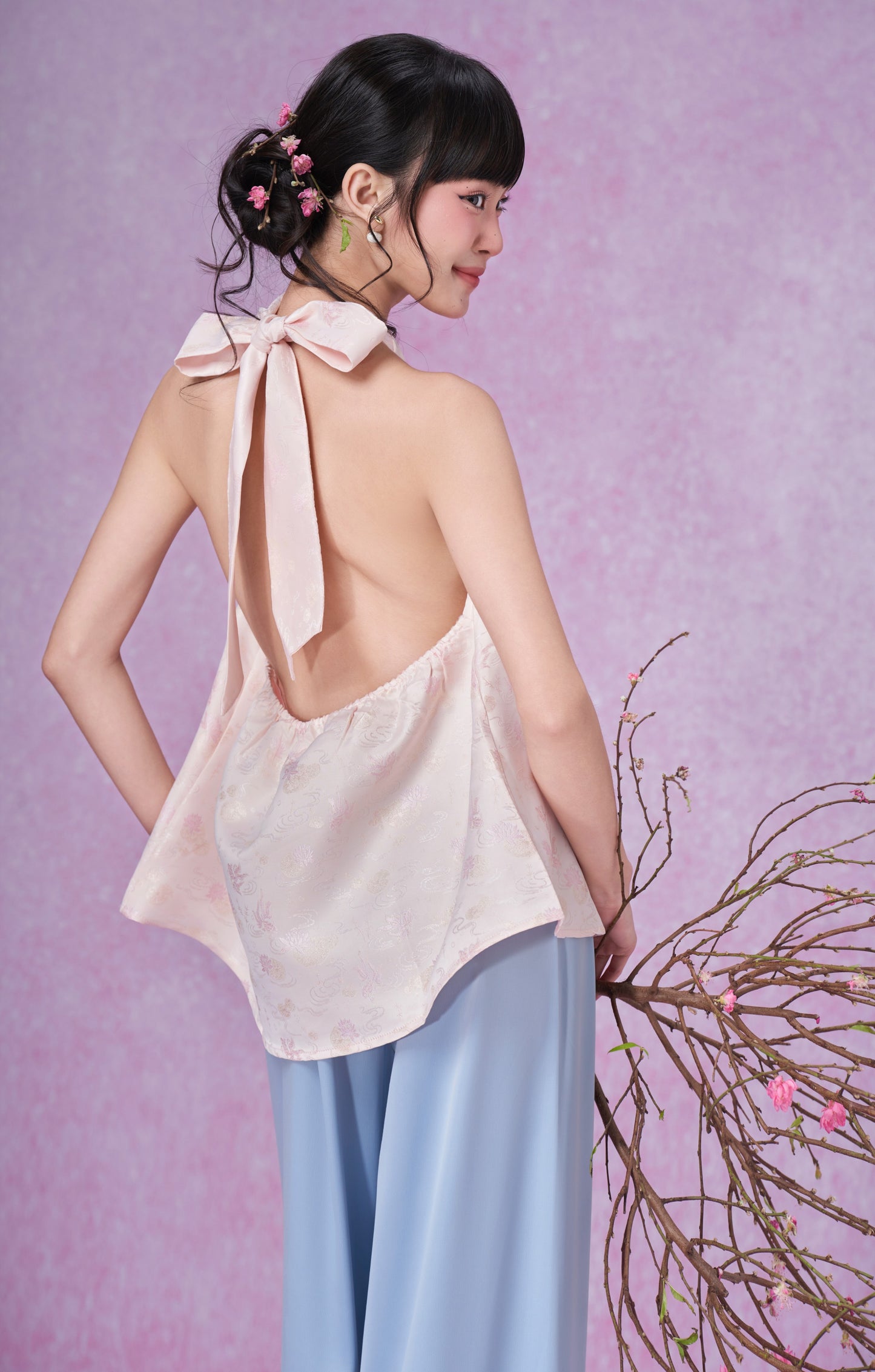 Mieufashionista Back Bow Halter Top Nha Yen