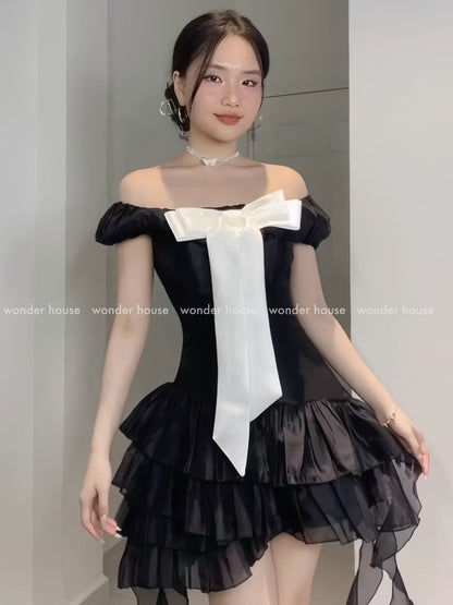 Wonderhouse Michin Dress (Pre-order)