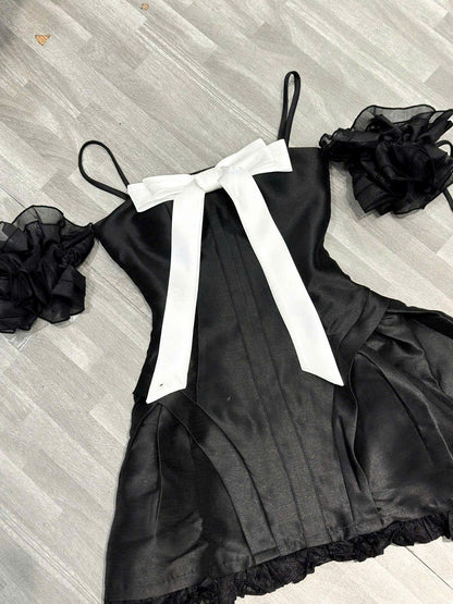 Wonderhouse Casi Dress (Pre-order)
